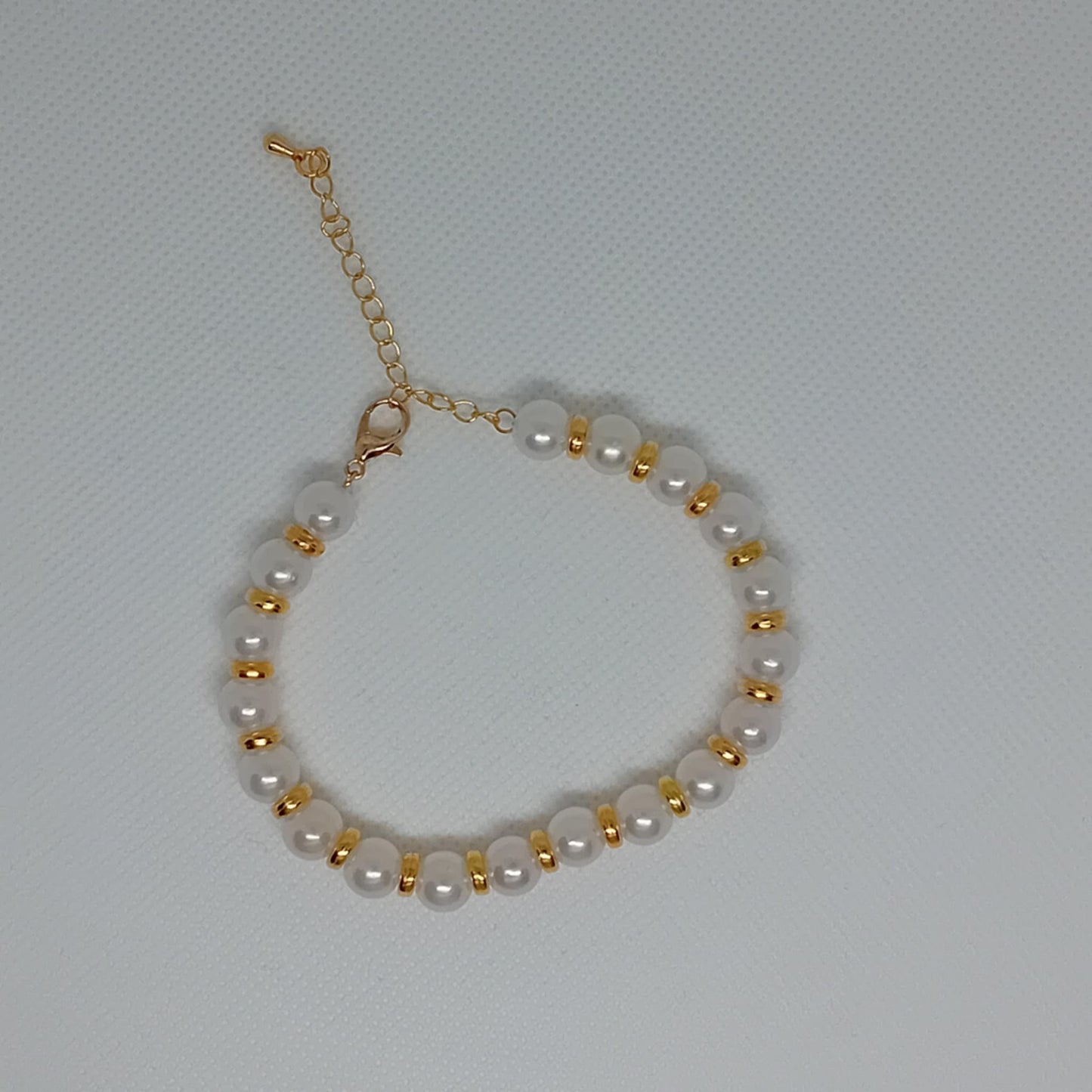 White Pearl Bracelet