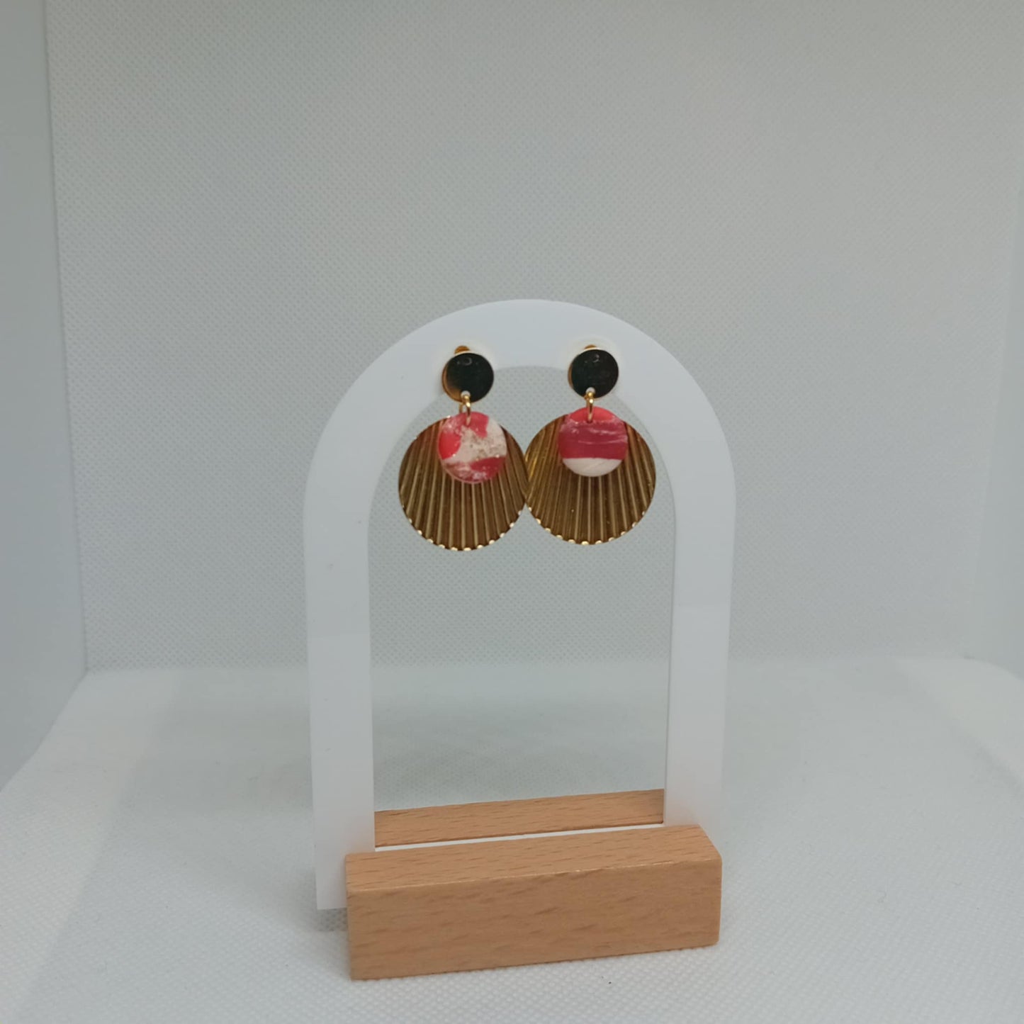 Small Circle Red Marble Dangled Earrings