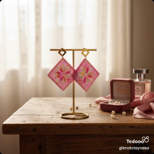 Pink Dangled Earrings