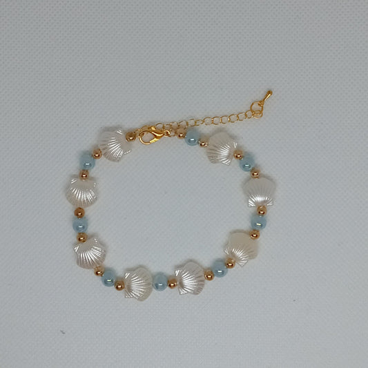 White Shell Bracelet
