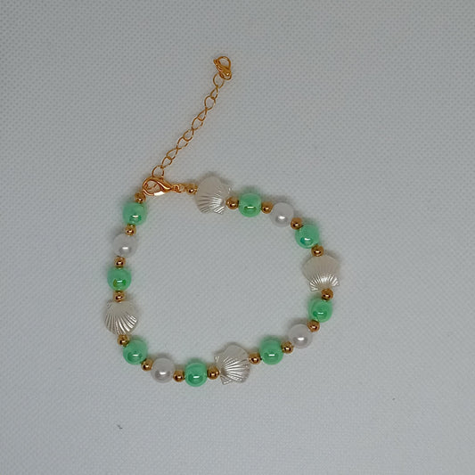 White Shell Bracelet